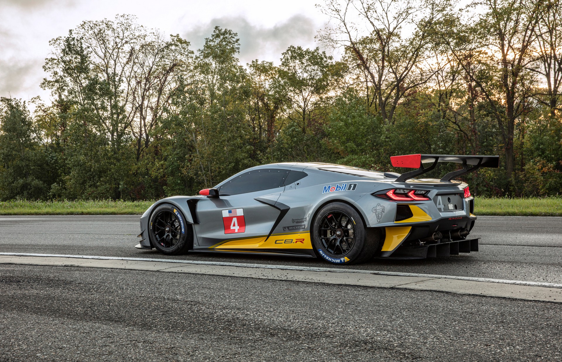 Chevrolet Confirms C8.R Will Have A 5.5-Liter Flat-Plane Crank V8