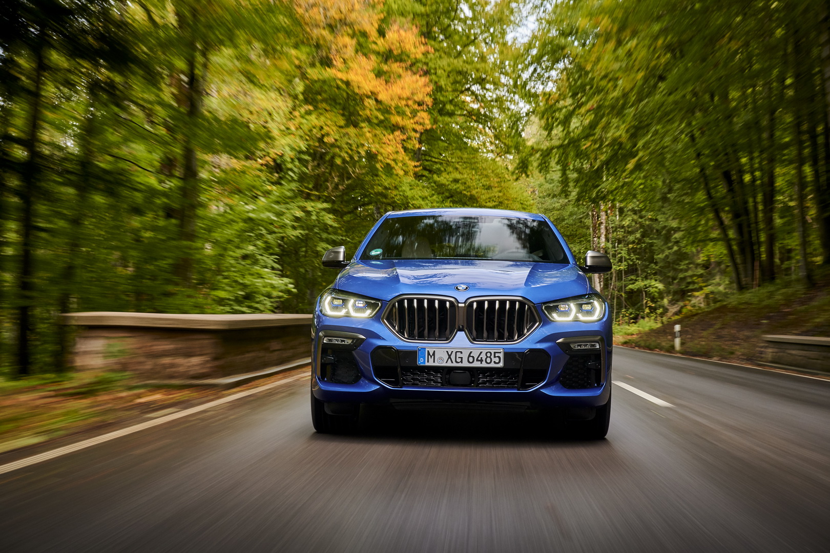 BMW Wants You To Explore Every Detail Of The New X6 In 102 Images