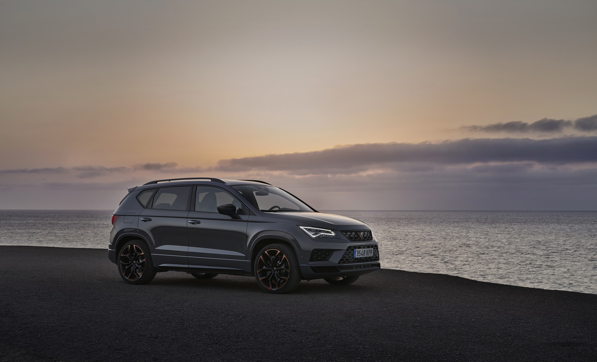 Cupra Ateca Gains New Limited Edition With Carbon Fiber Bits, New Wheels And More