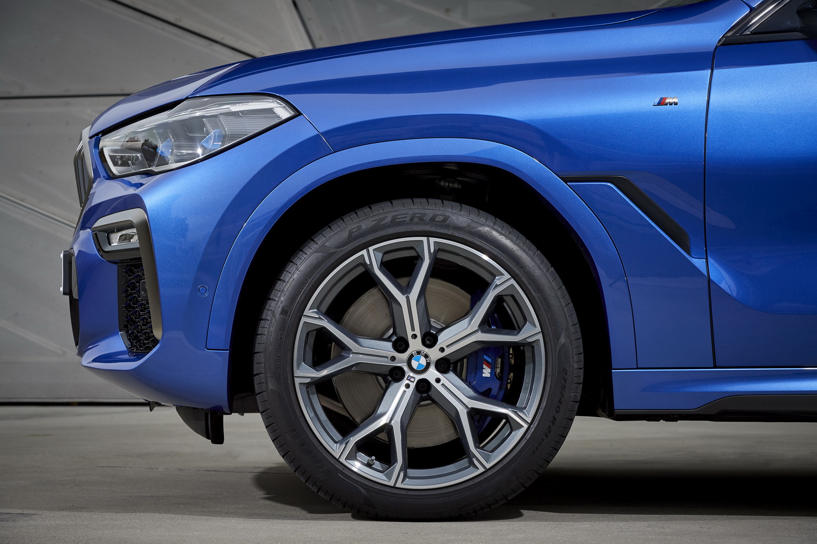 BMW Wants You To Explore Every Detail Of The New X6 In 102 Images
