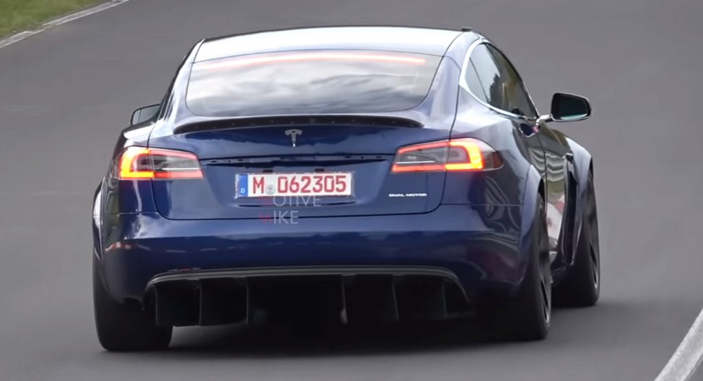  Watch Two Extreme Tesla Model Ss Running Around The ‘Ring