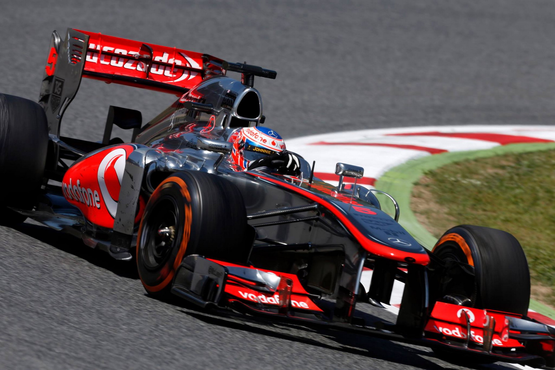 Giving McLaren A Mercedes Power Unit Could Turn Them Into A Juggernaut