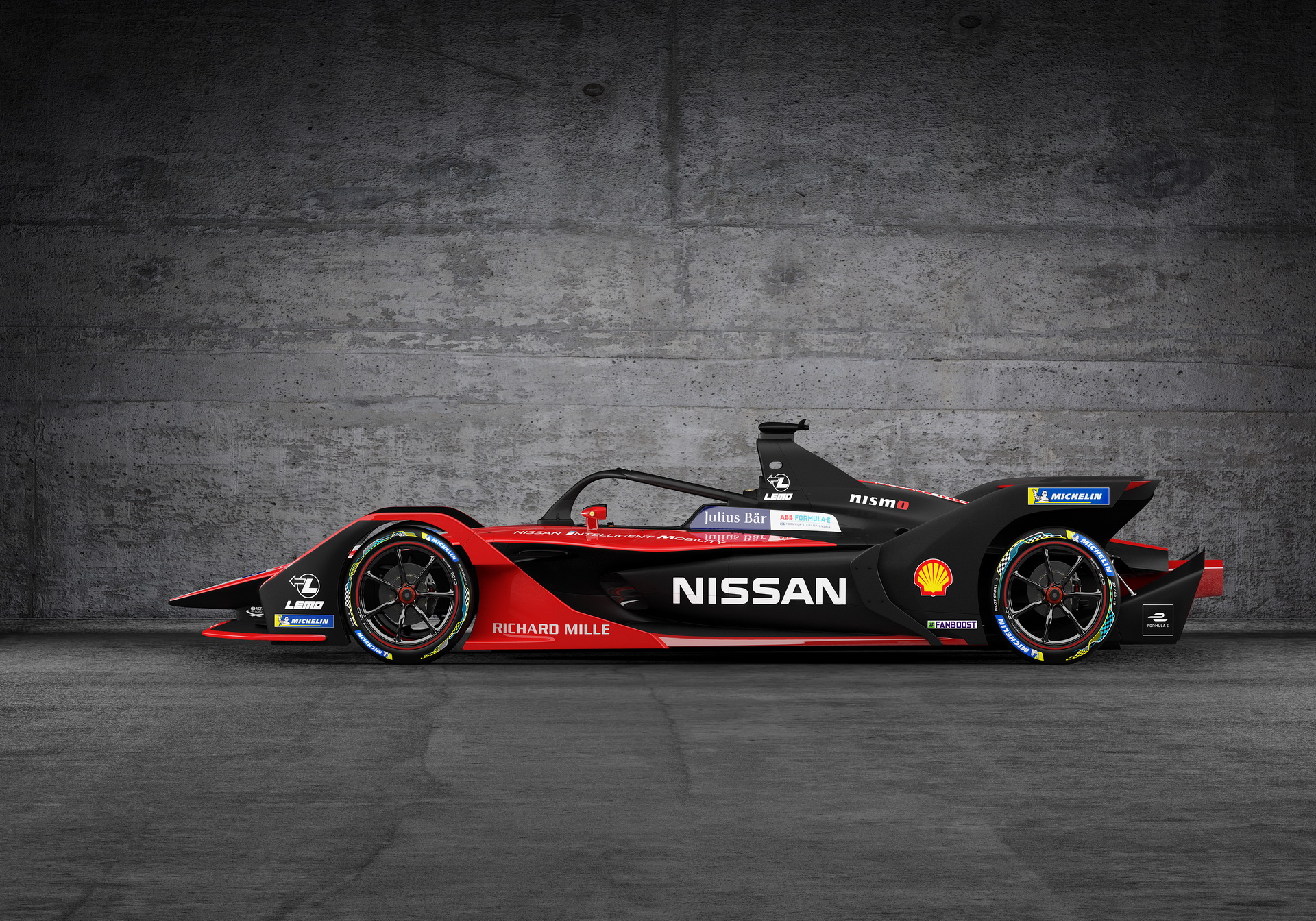 Nissan’s 2019 Formula E Car Features Kimono-Inspired Livery