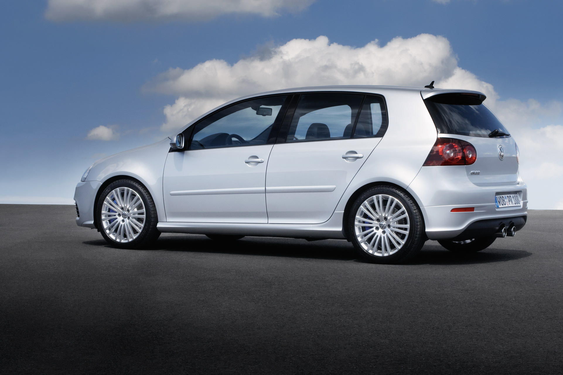 VW Golf Countdown: 2003-2008 Mk5 Climbed Up The Premium Ladder