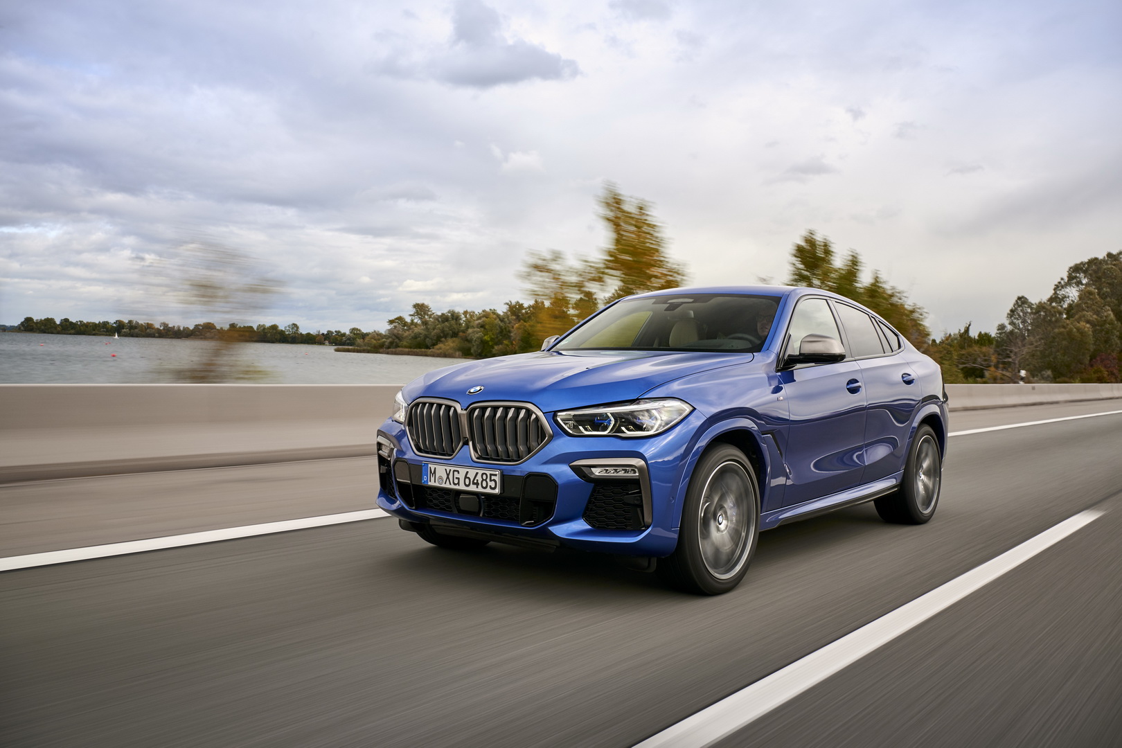 BMW Wants You To Explore Every Detail Of The New X6 In 102 Images