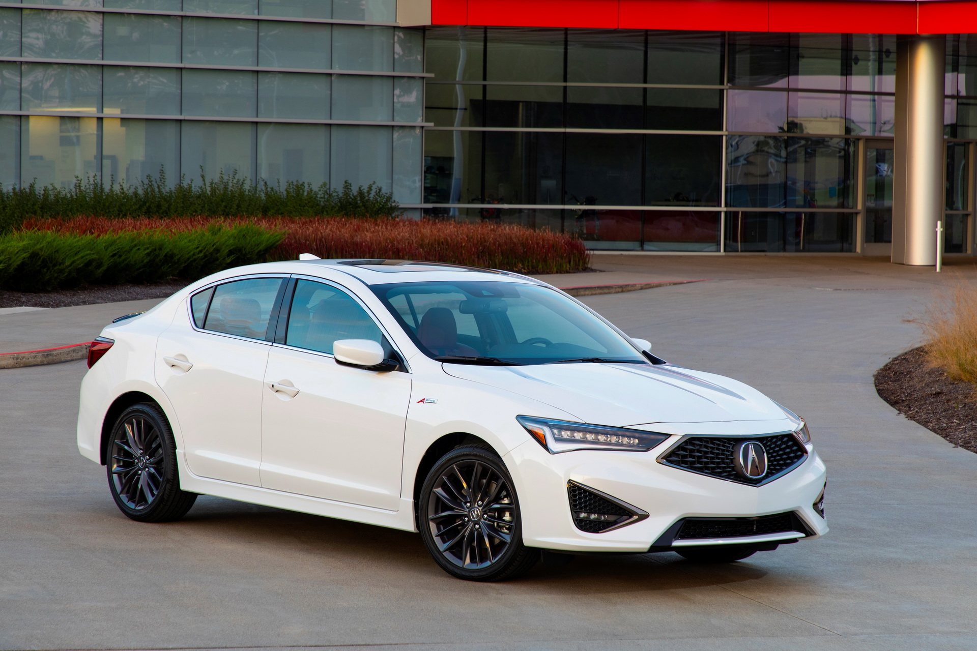 2020 Acura ILX Hits Showrooms, Retains Last Year’s $25,900 Starting Price