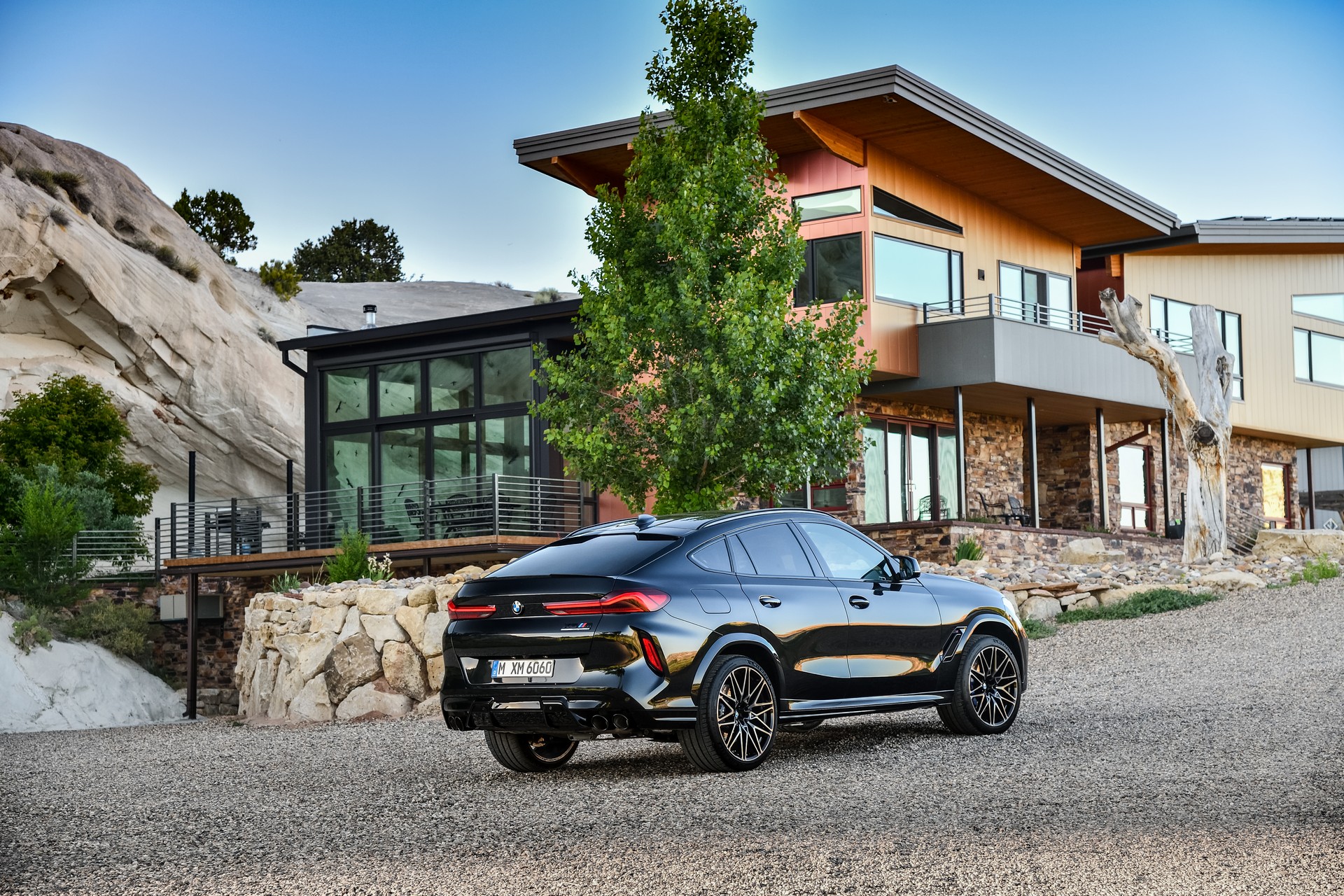 BMW X5 M And X6 M Unveiled With Up To 617 HP