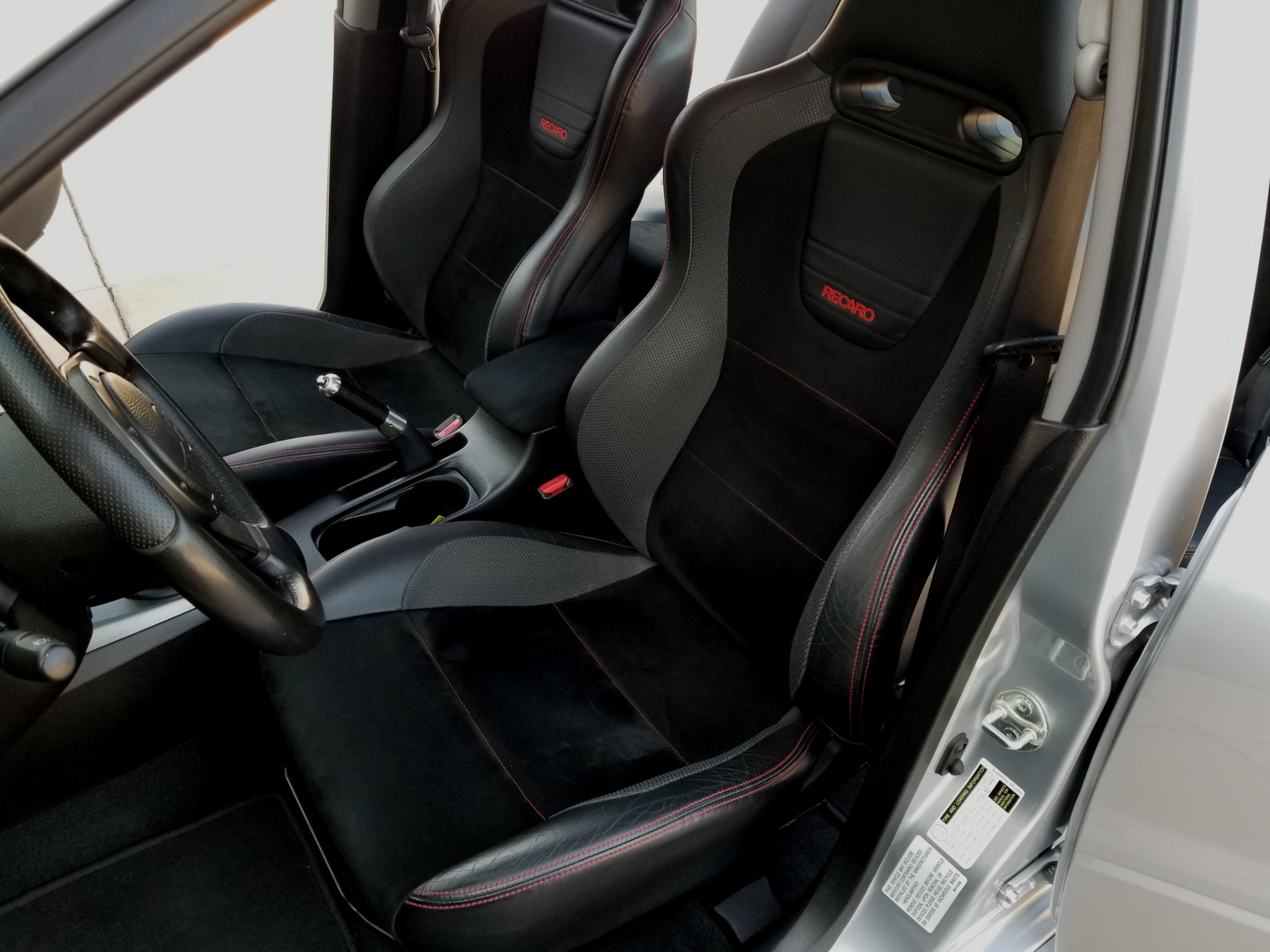 10K-Mile Mitsubishi Lancer Evo IX MR Should Be On Your Bucket List