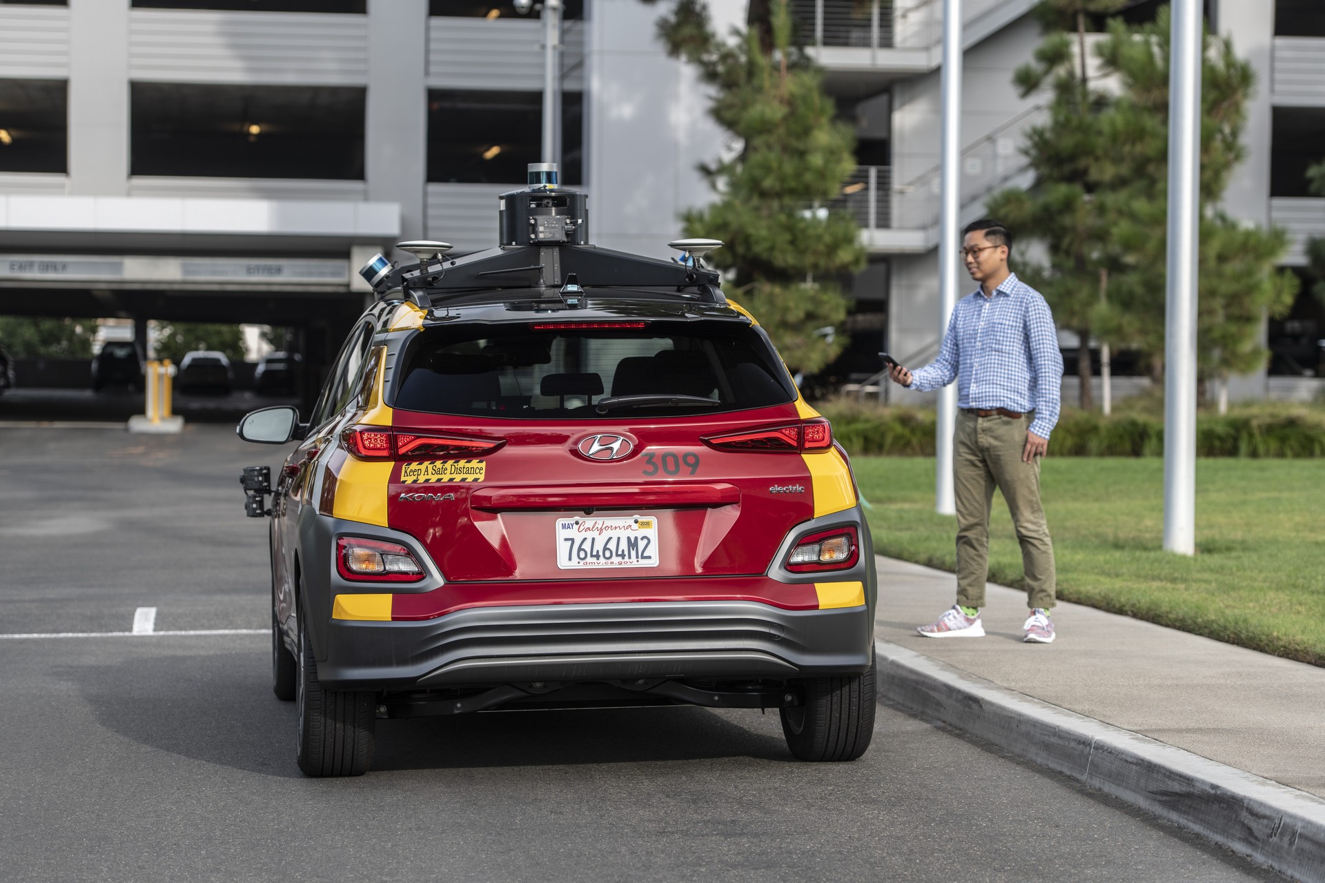 Hyundai To Launch Autonomous Ride-Sharing Service In California Next Month