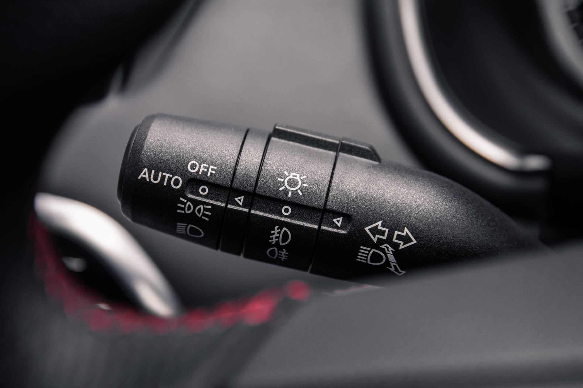 2020 MG HS Compact SUV Reaches UK Shores After Long Voyage From China