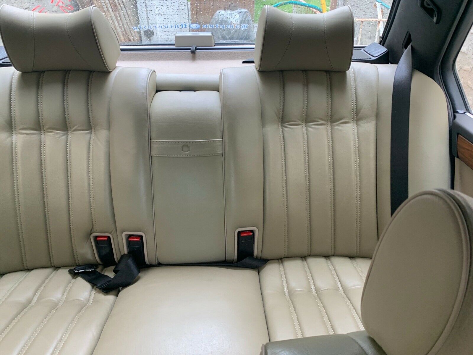 35,000-Mile 1987 BMW 735i E23 In Top Condition Will Cost You $12,000