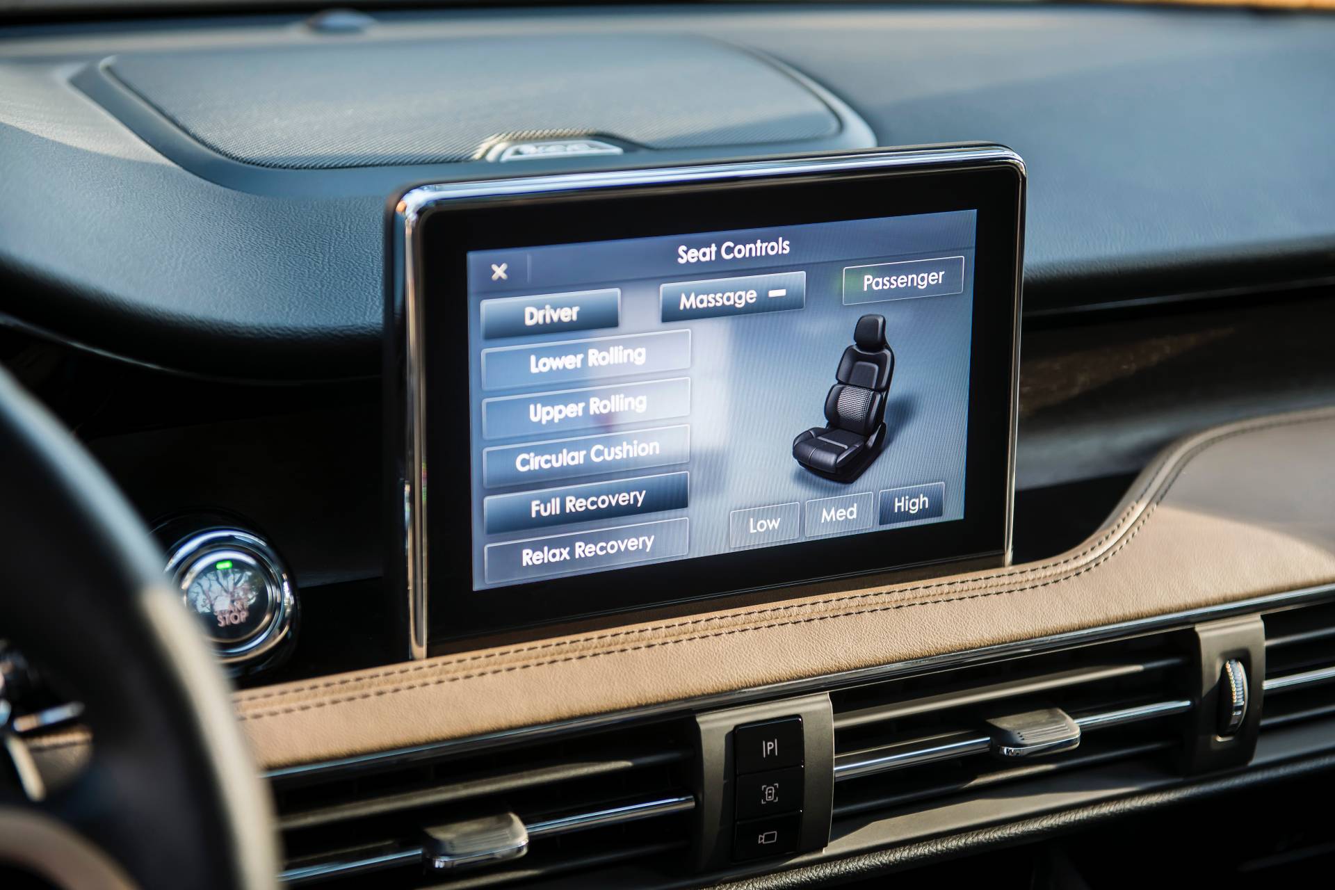 Lincoln Shows Us More Of The 2020 Corsair In 99 New Photos