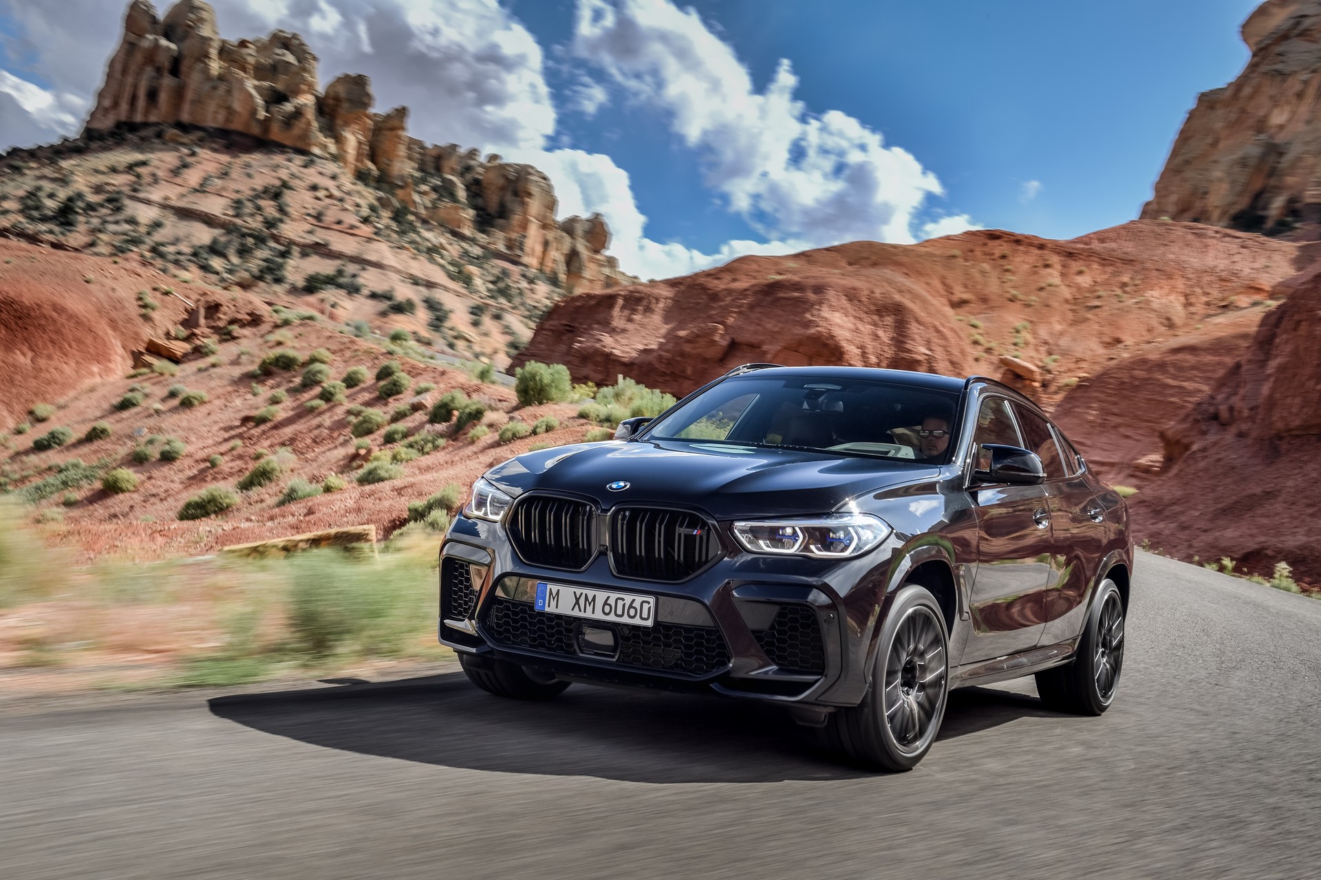 BMW X5 M And X6 M Unveiled With Up To 617 HP