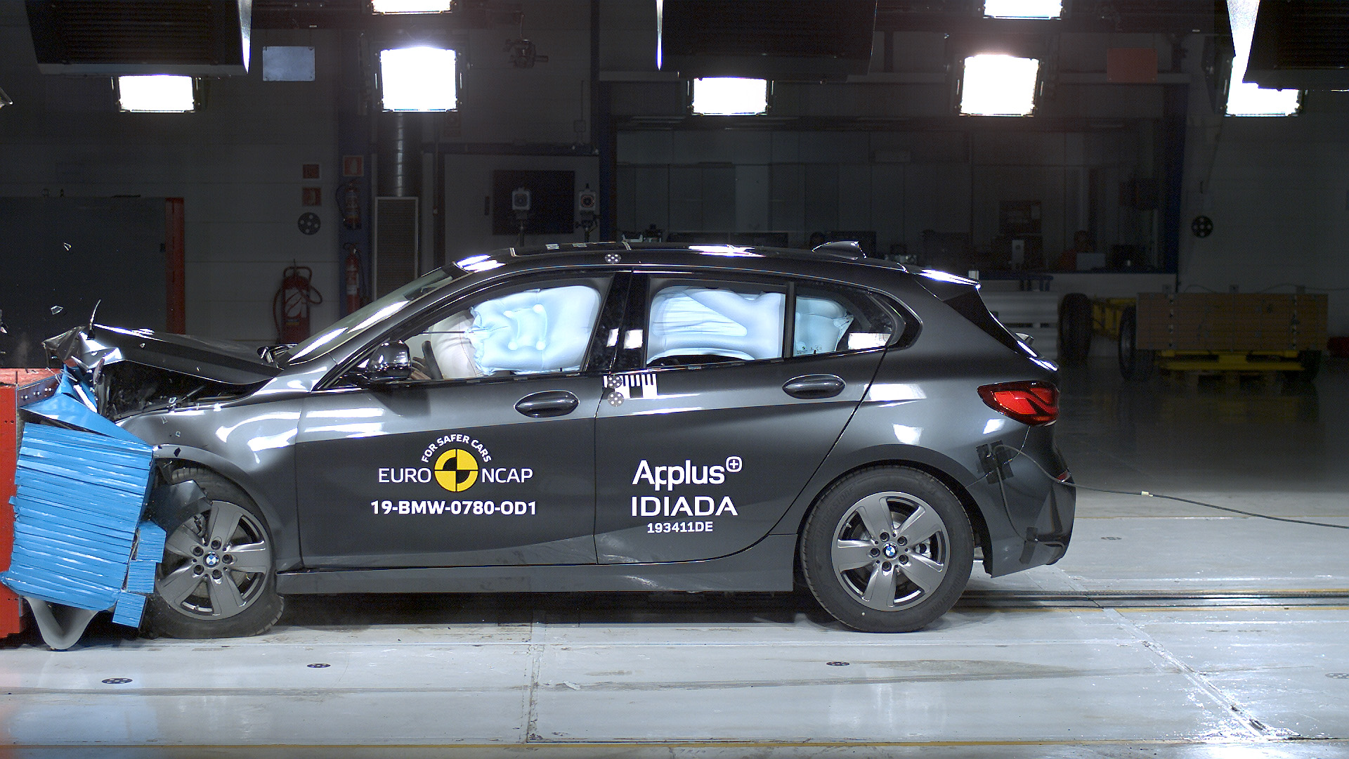 Euro NCAP Crash Tests New BMW 1- And 3-Series, Peugeot 208 And Jeep Cherokee