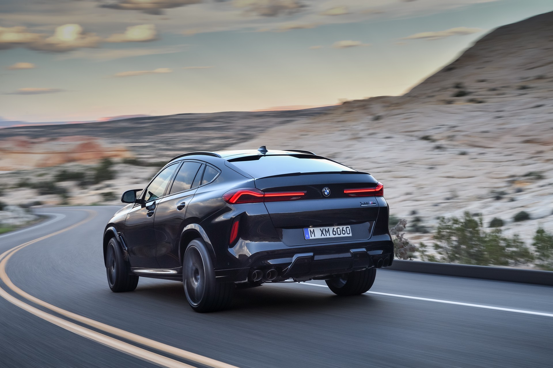 BMW X5 M And X6 M Unveiled With Up To 617 HP