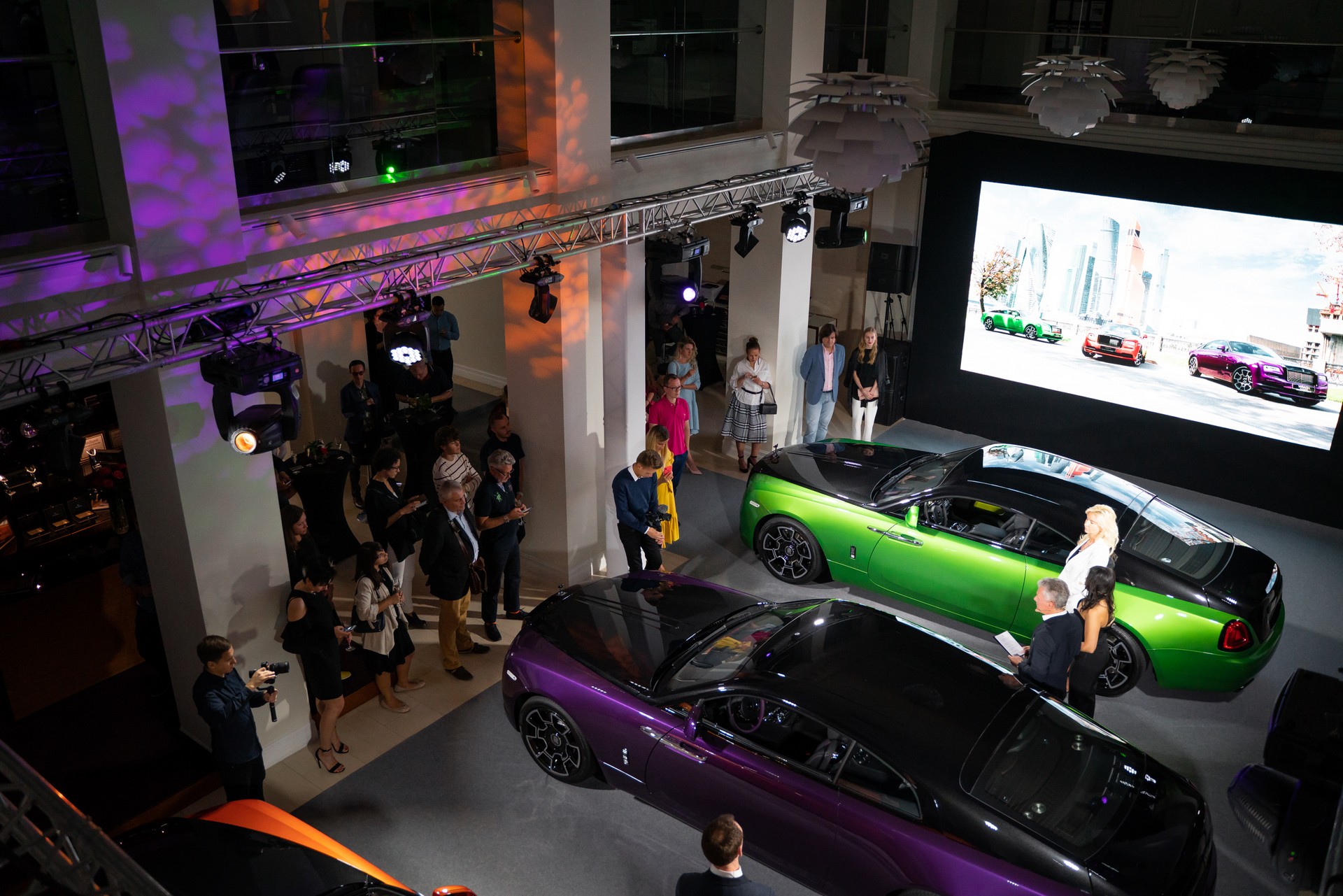 Rolls-Royce Wraith Black & Bright Collection Pays Tribute To Moscow