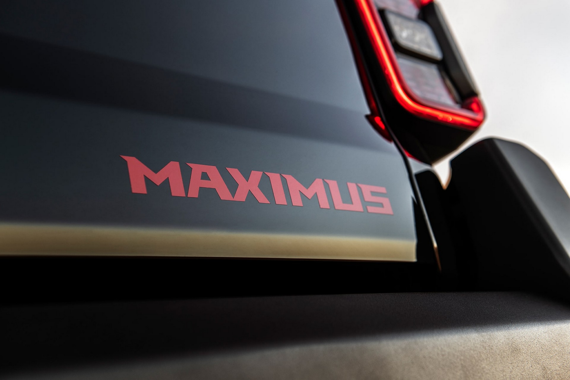 Hennessey Maximus, The 1,000HP Jeep Gladiator Hellcat Is Here To Conquer It All