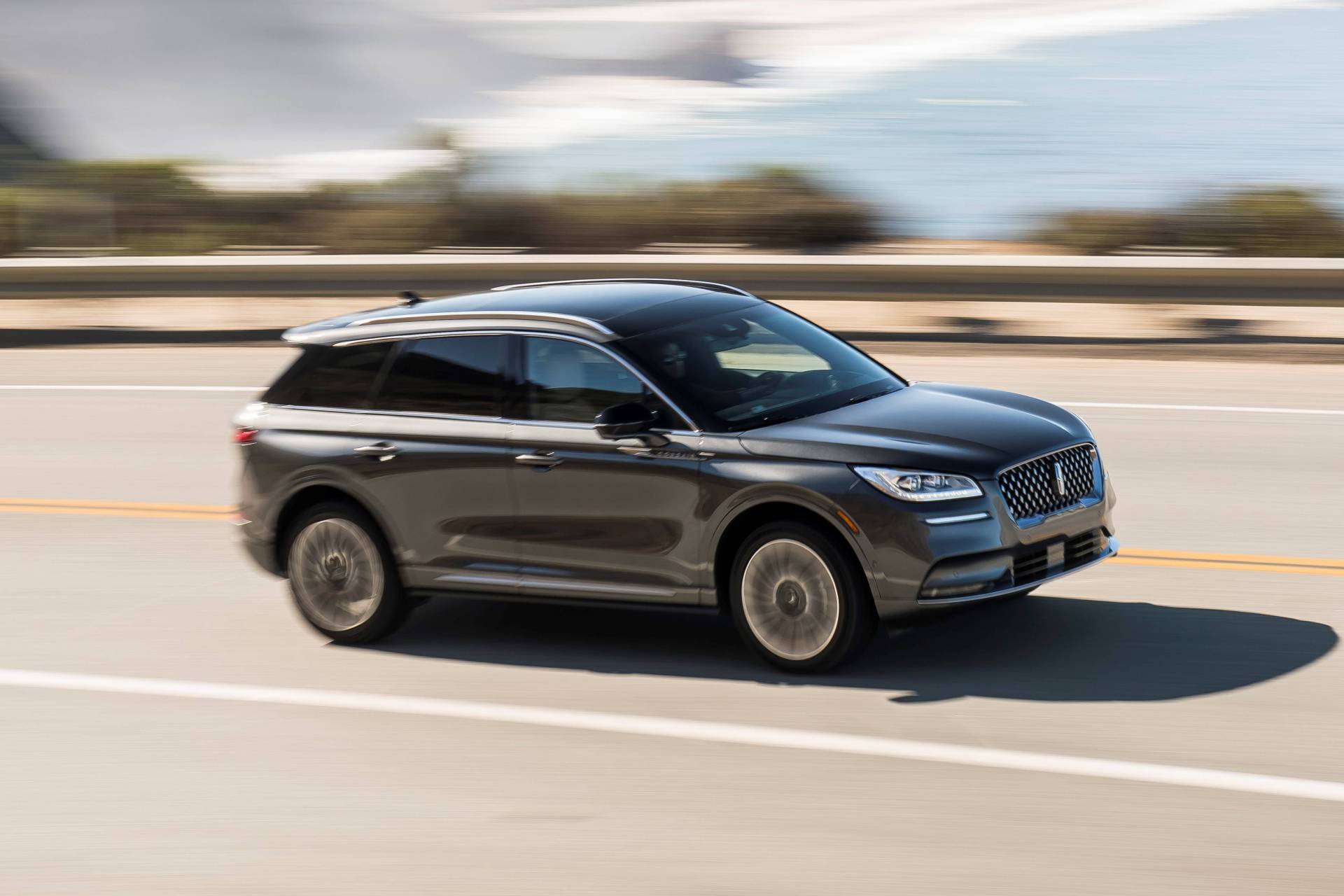 Lincoln Shows Us More Of The 2020 Corsair In 99 New Photos