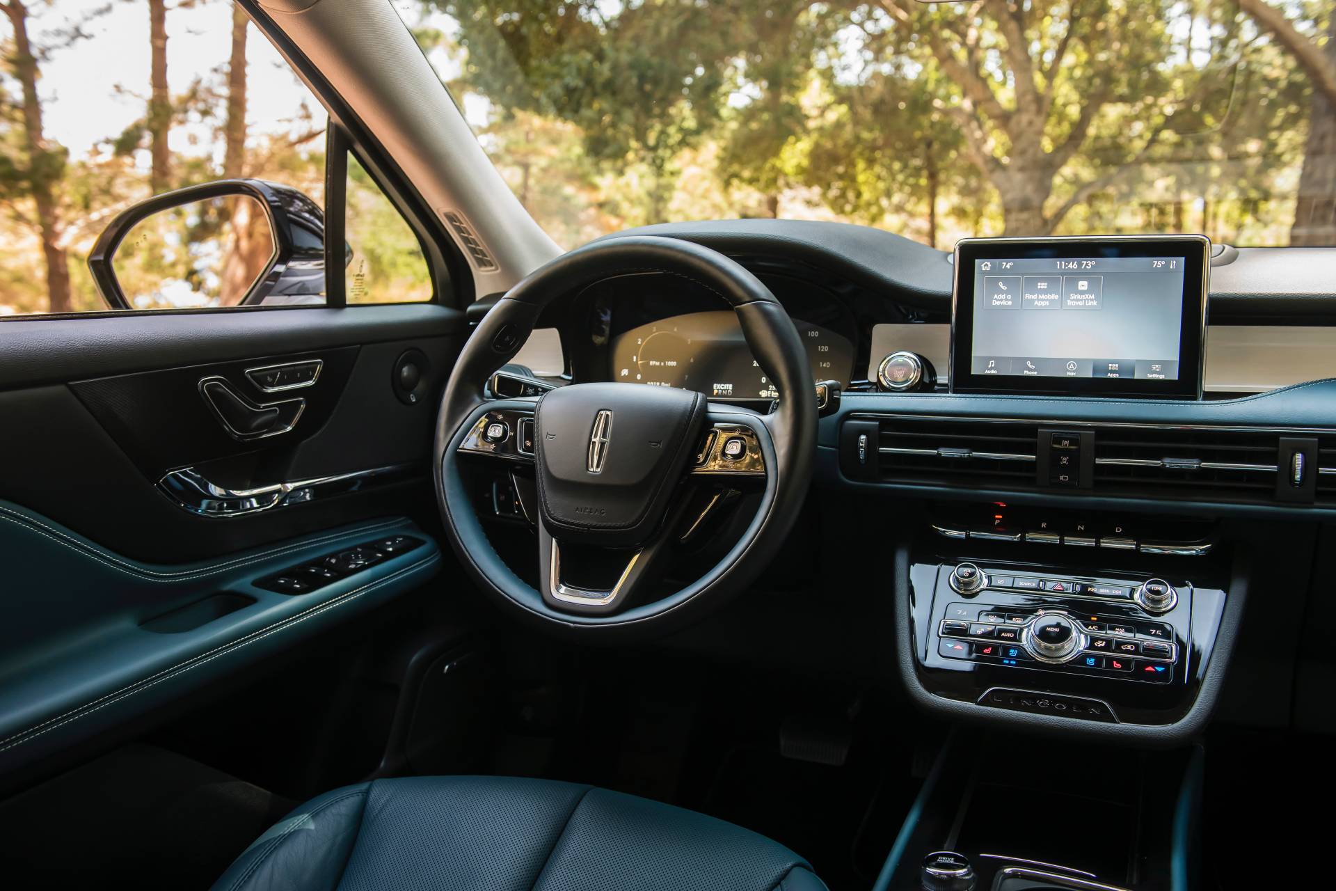 Lincoln Shows Us More Of The 2020 Corsair In 99 New Photos