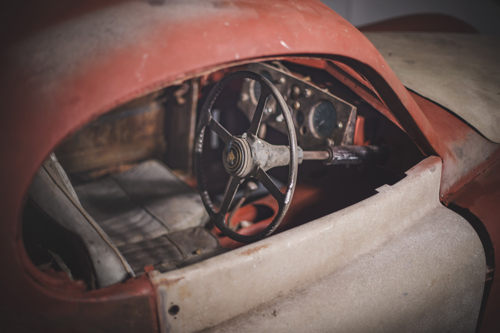 1954 Jaguar XK120 Needs More Than A Dust-Off To Be Brought Back To Life