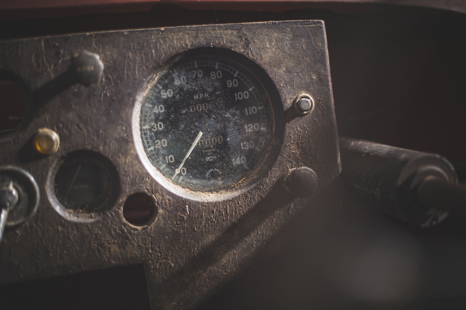 1954 Jaguar XK120 Needs More Than A Dust-Off To Be Brought Back To Life