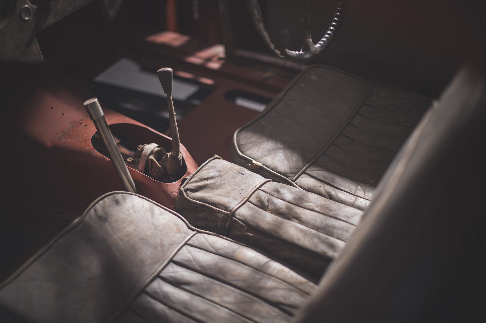 1954 Jaguar XK120 Needs More Than A Dust-Off To Be Brought Back To Life