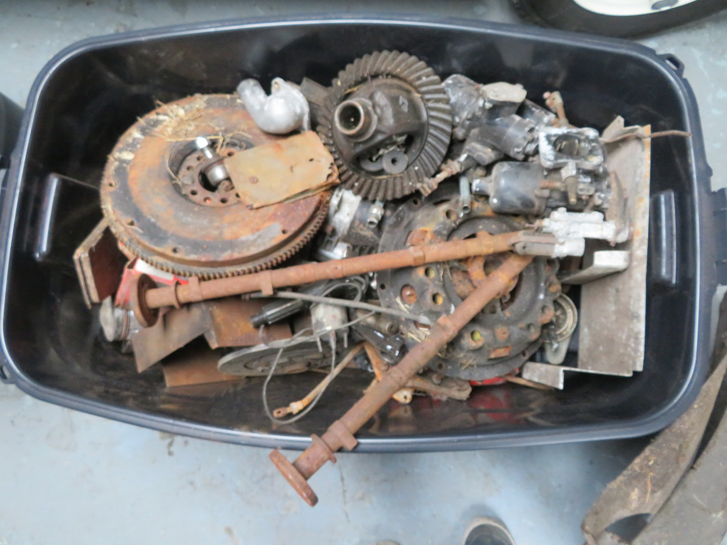 1954 Jaguar XK120 Needs More Than A Dust-Off To Be Brought Back To Life