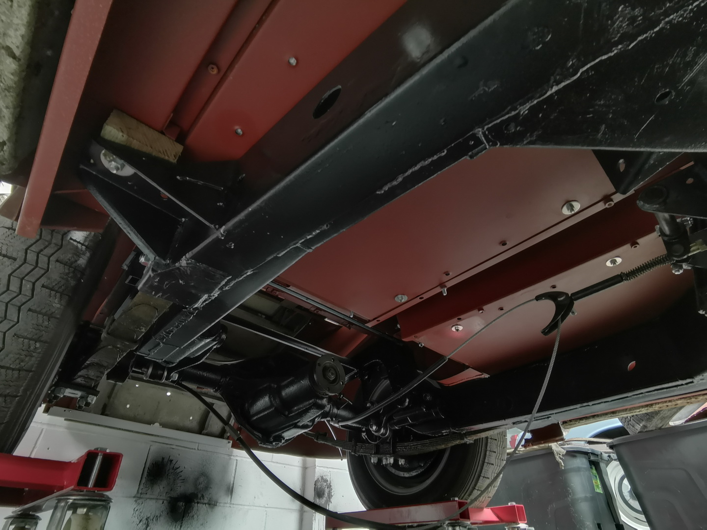 1954 Jaguar XK120 Needs More Than A Dust-Off To Be Brought Back To Life