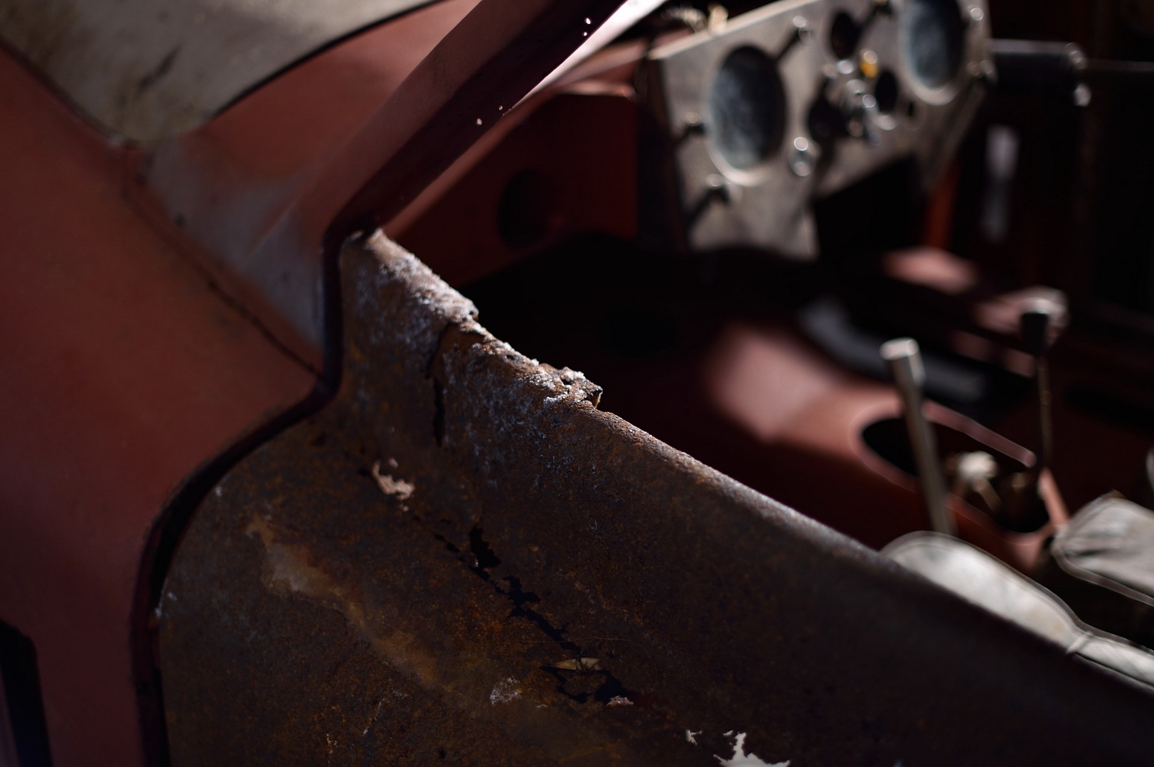 1954 Jaguar XK120 Needs More Than A Dust-Off To Be Brought Back To Life