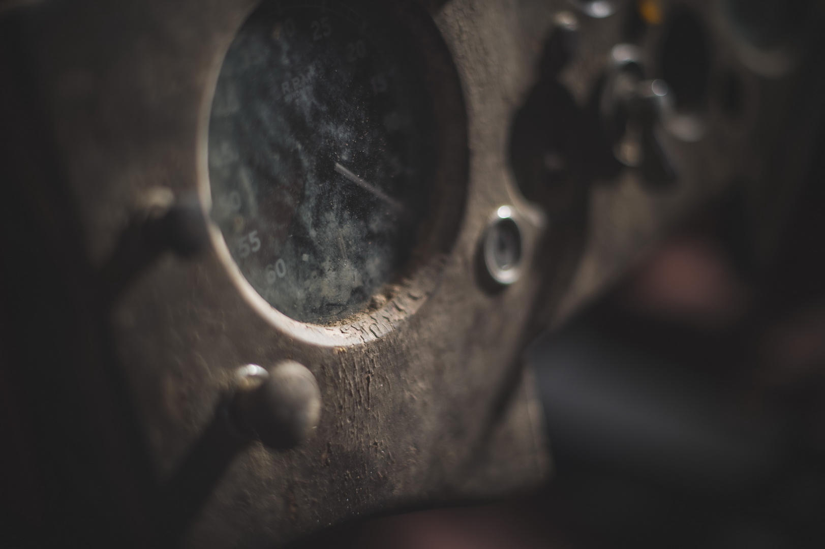 1954 Jaguar XK120 Needs More Than A Dust-Off To Be Brought Back To Life