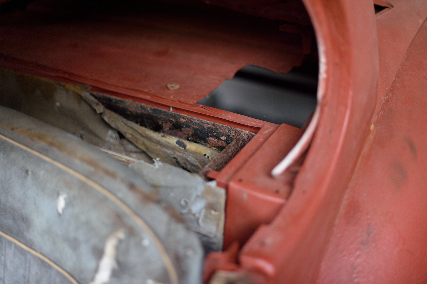 1954 Jaguar XK120 Needs More Than A Dust-Off To Be Brought Back To Life