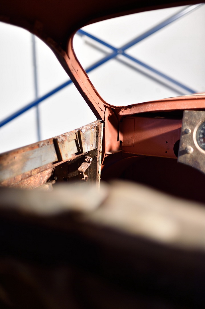 1954 Jaguar XK120 Needs More Than A Dust-Off To Be Brought Back To Life