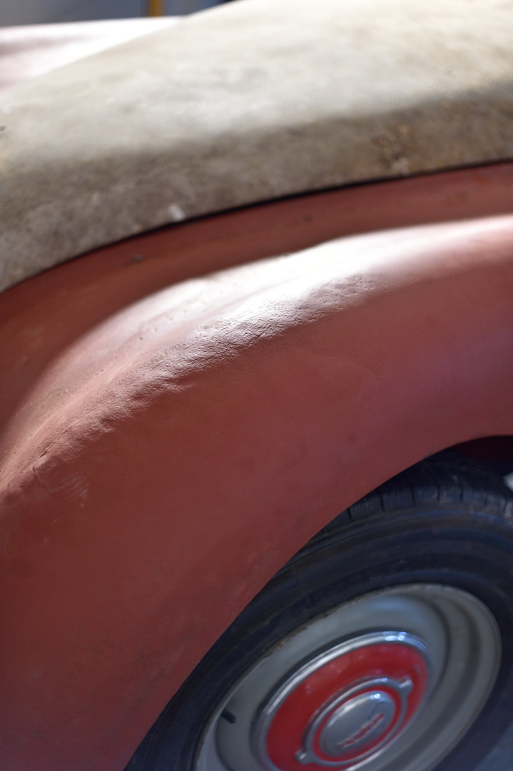 1954 Jaguar XK120 Needs More Than A Dust-Off To Be Brought Back To Life