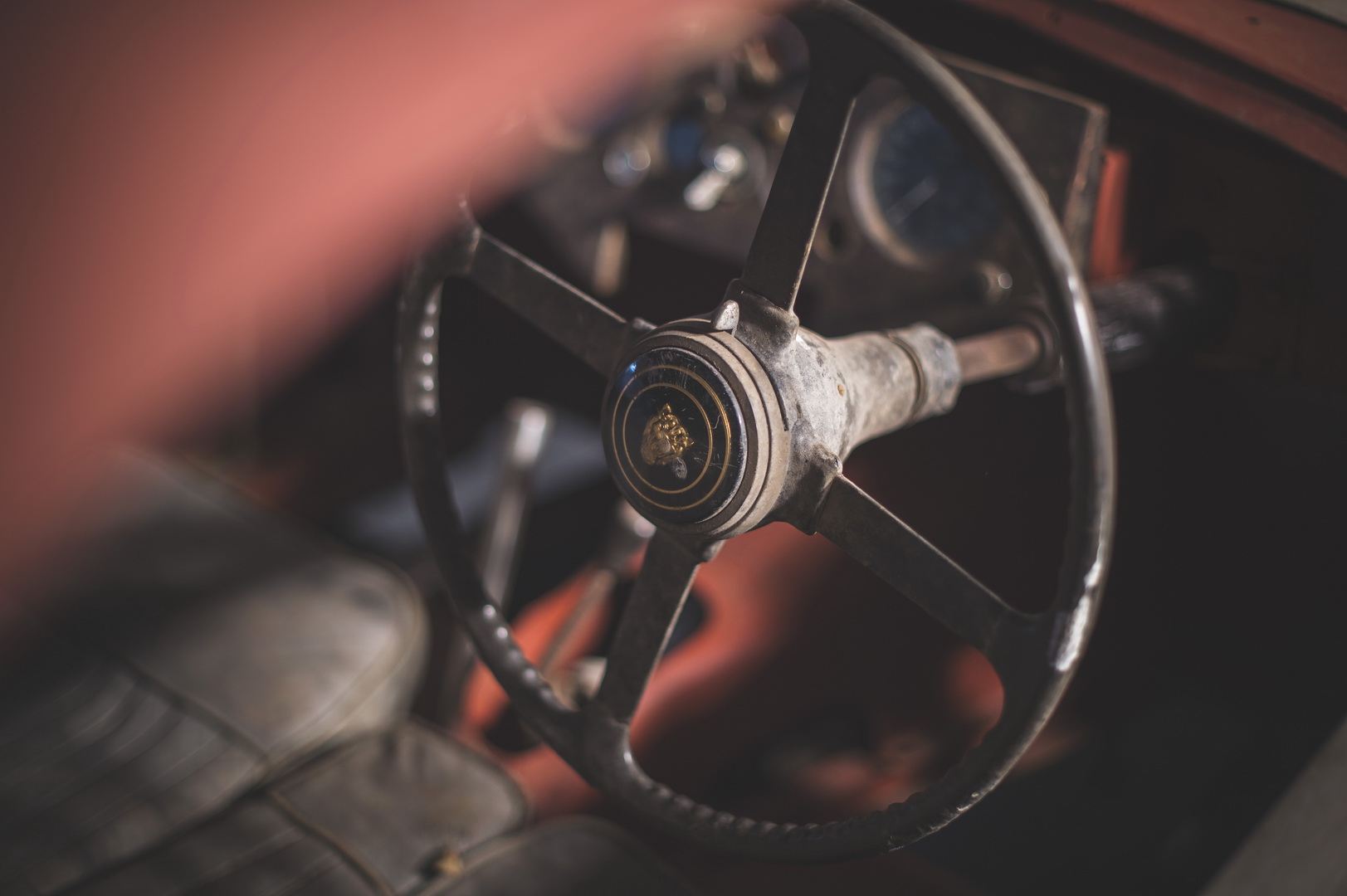 1954 Jaguar XK120 Needs More Than A Dust-Off To Be Brought Back To Life