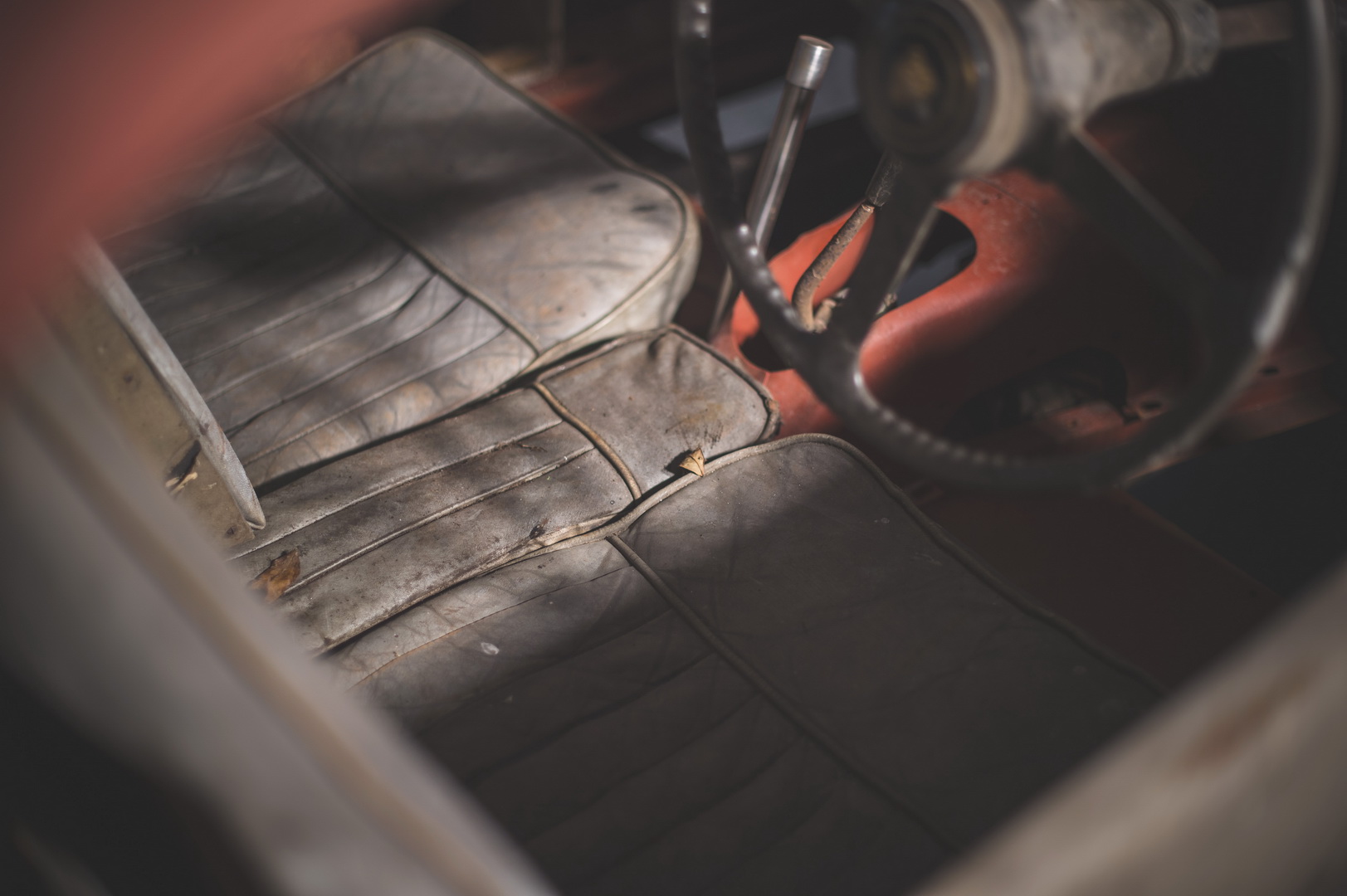 1954 Jaguar XK120 Needs More Than A Dust-Off To Be Brought Back To Life