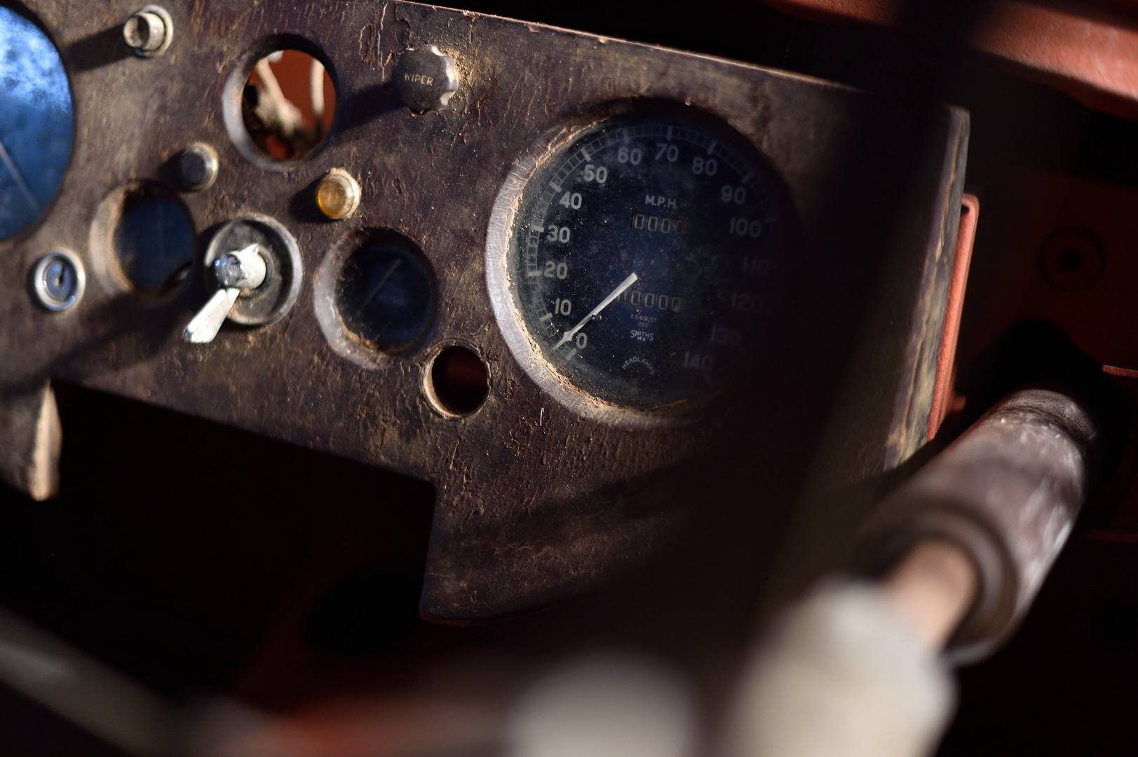 1954 Jaguar XK120 Needs More Than A Dust-Off To Be Brought Back To Life