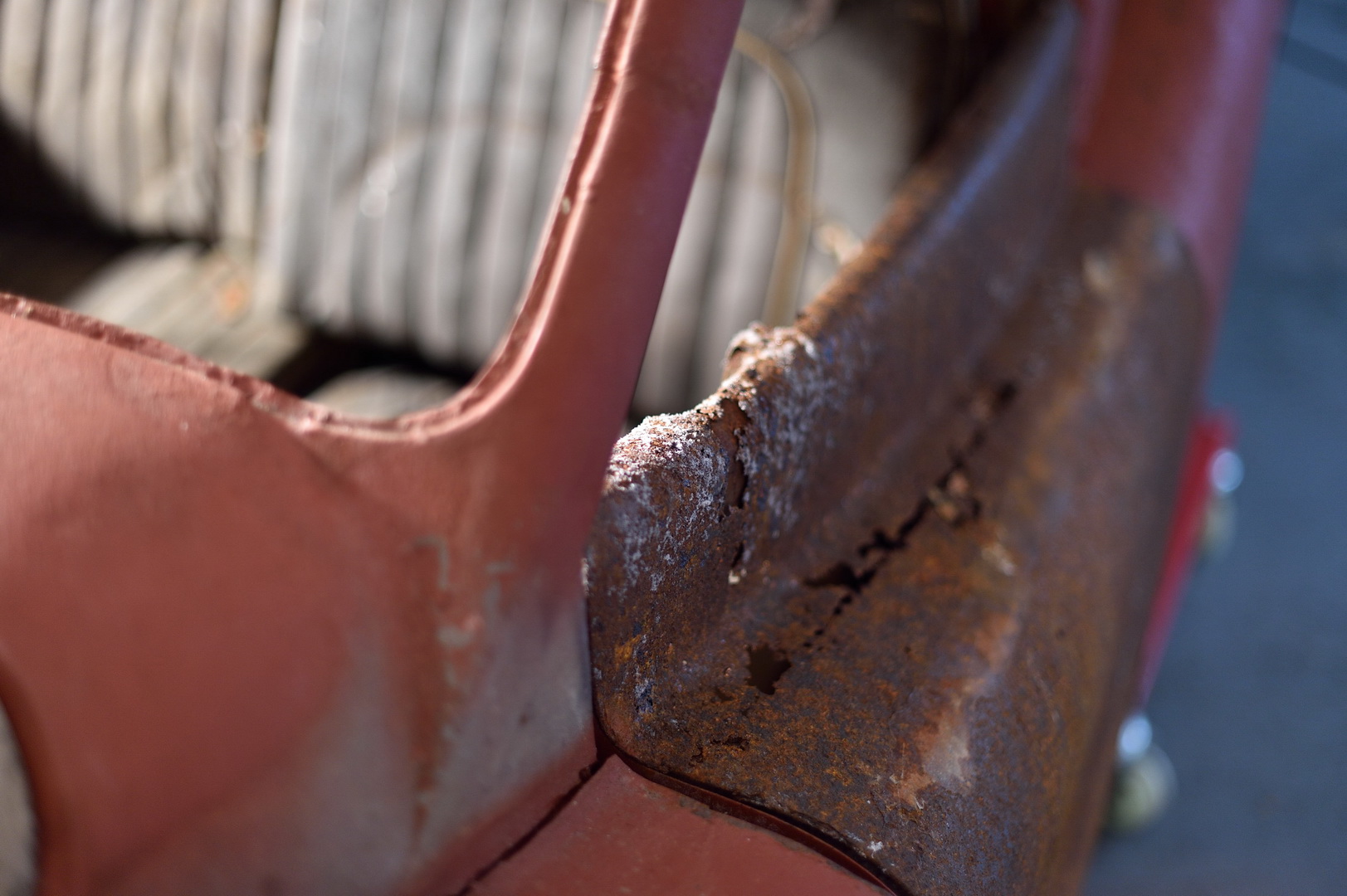 1954 Jaguar XK120 Needs More Than A Dust-Off To Be Brought Back To Life