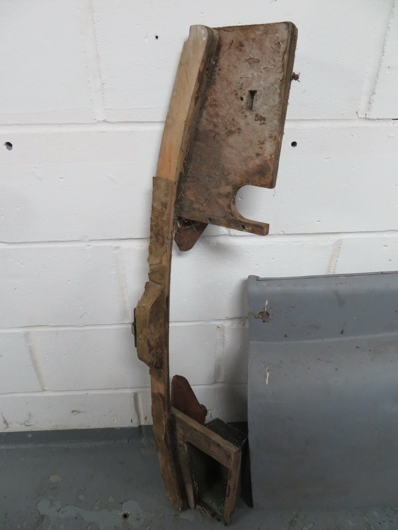 1954 Jaguar XK120 Needs More Than A Dust-Off To Be Brought Back To Life