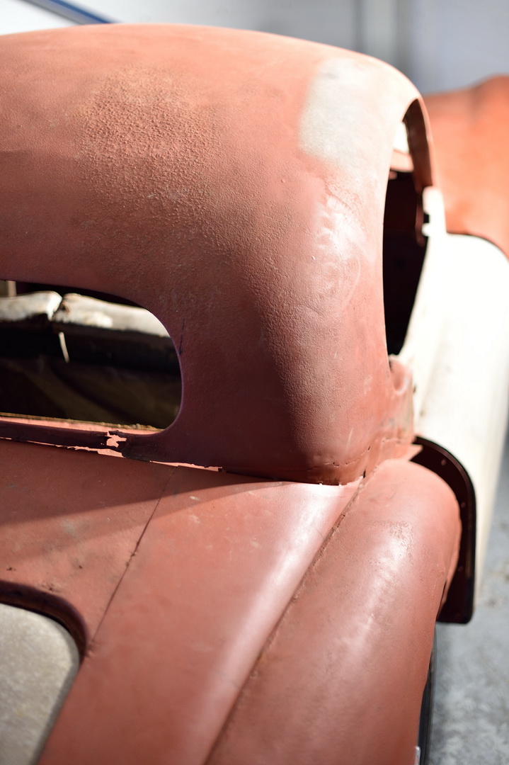 1954 Jaguar XK120 Needs More Than A Dust-Off To Be Brought Back To Life