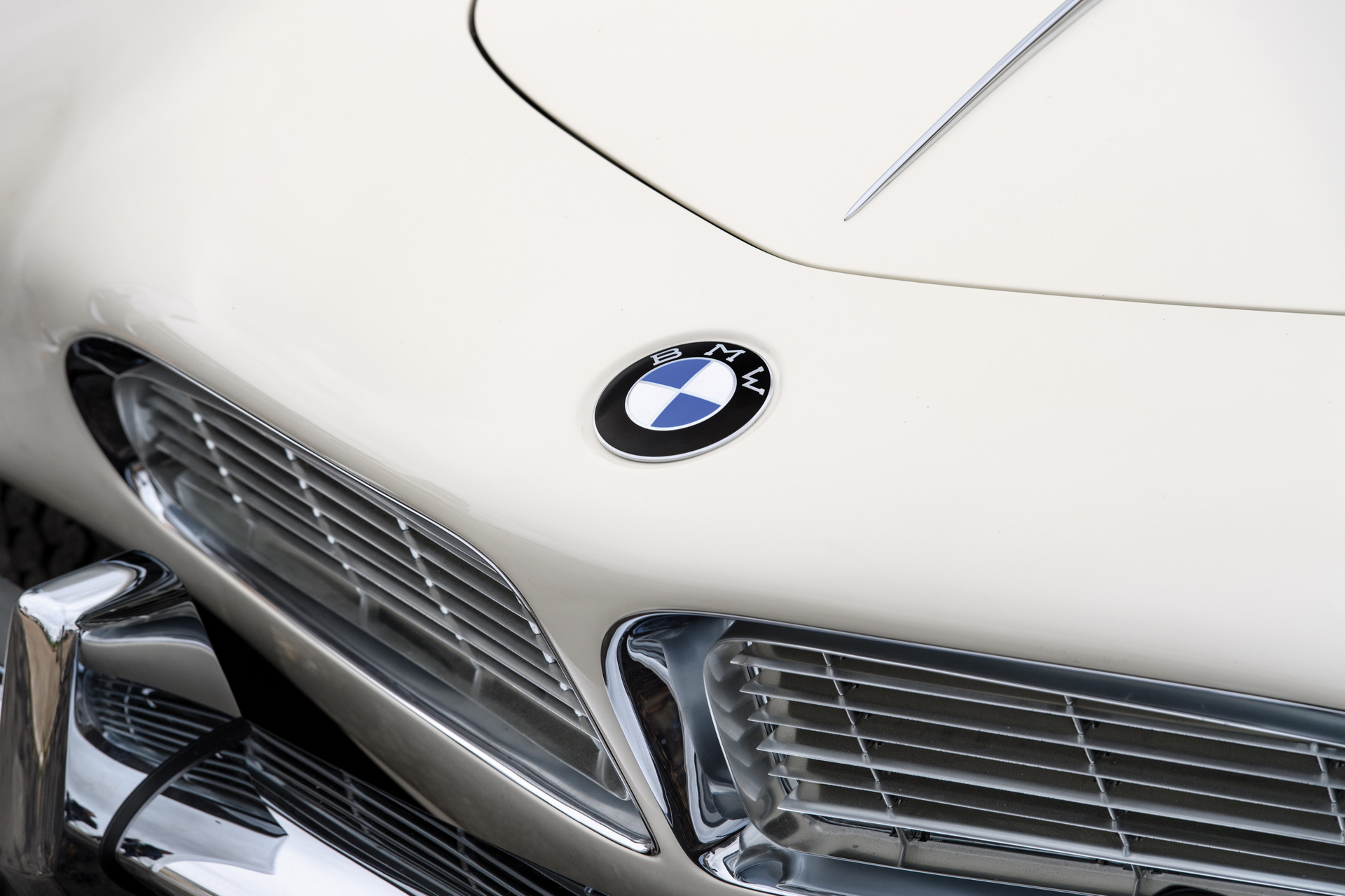 This BMW 507 Roadster Might Just Come With Its Designer’s Signature