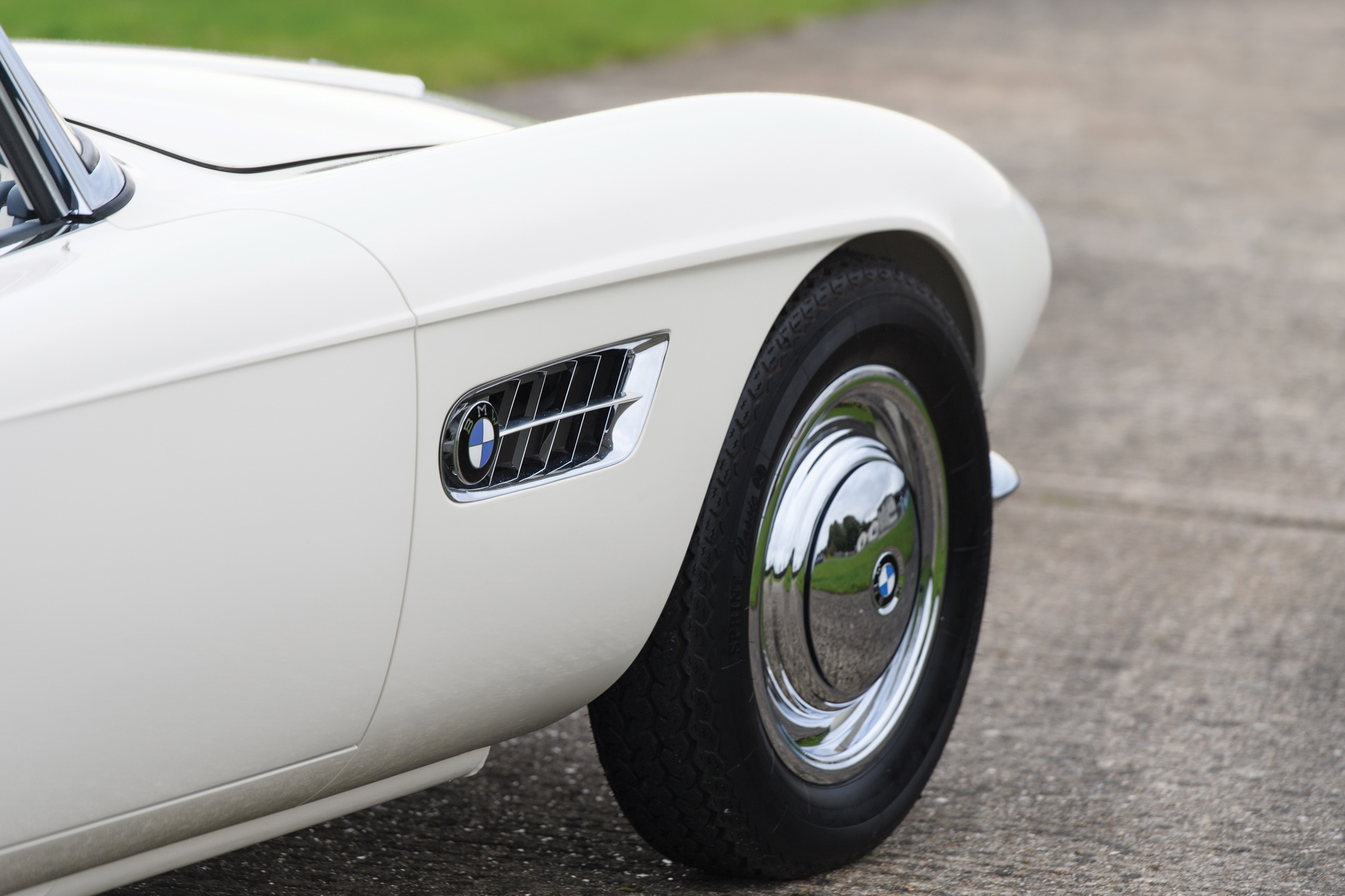 This BMW 507 Roadster Might Just Come With Its Designer’s Signature