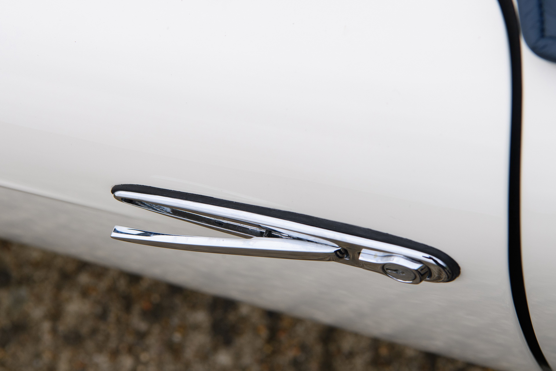 This BMW 507 Roadster Might Just Come With Its Designer’s Signature