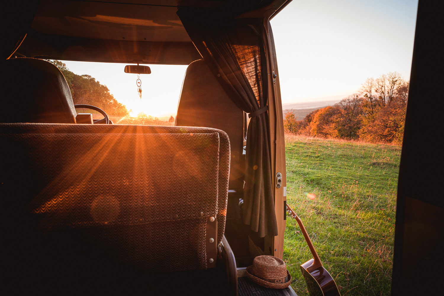 Mercedes-Benz Celebrates Marco Polo Camper Turning 35 With ArtVenture Special Edition