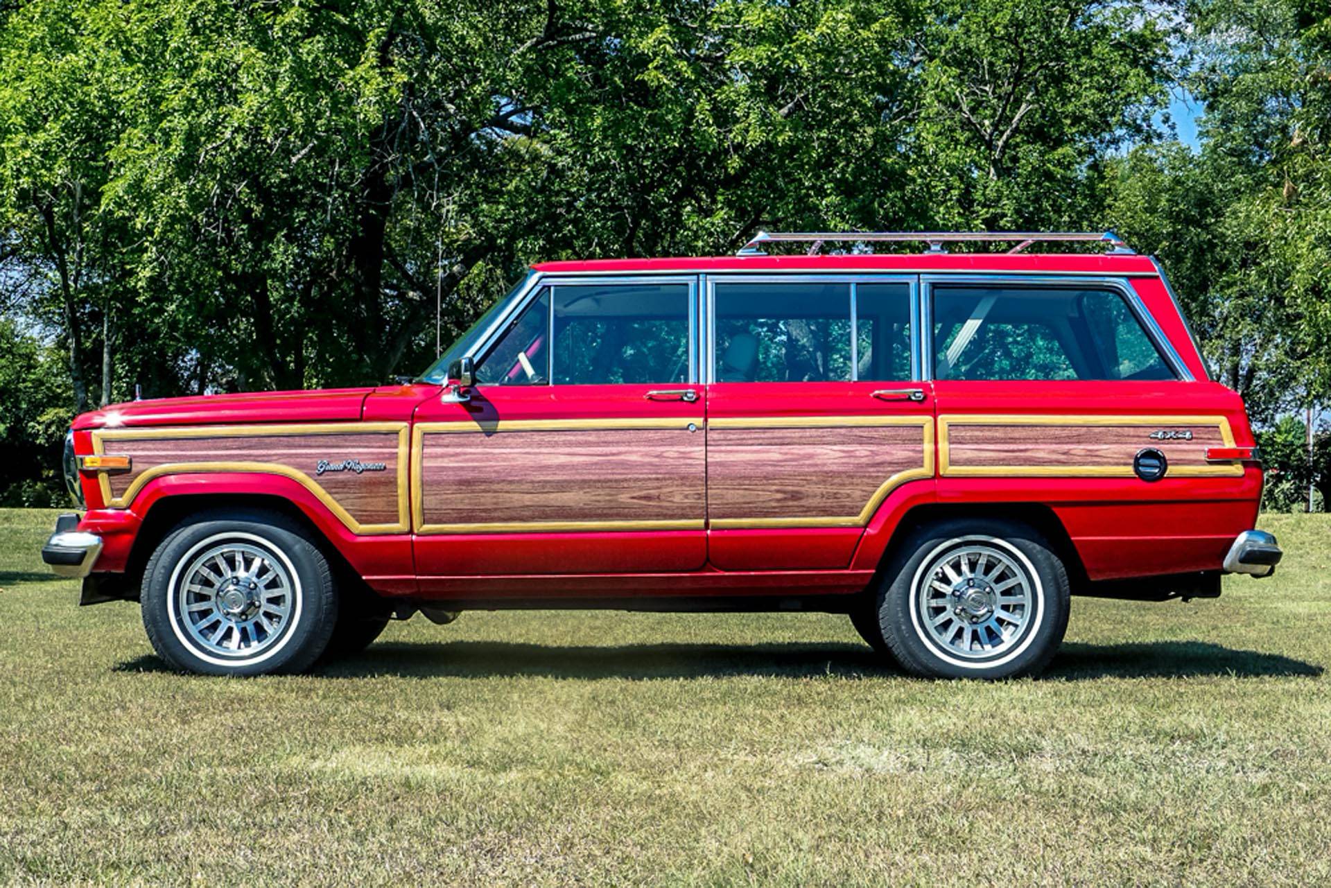 1989 Jeep Grand Wagoneer Woody Looks All Original But Hides 707 HP Hellcat V8