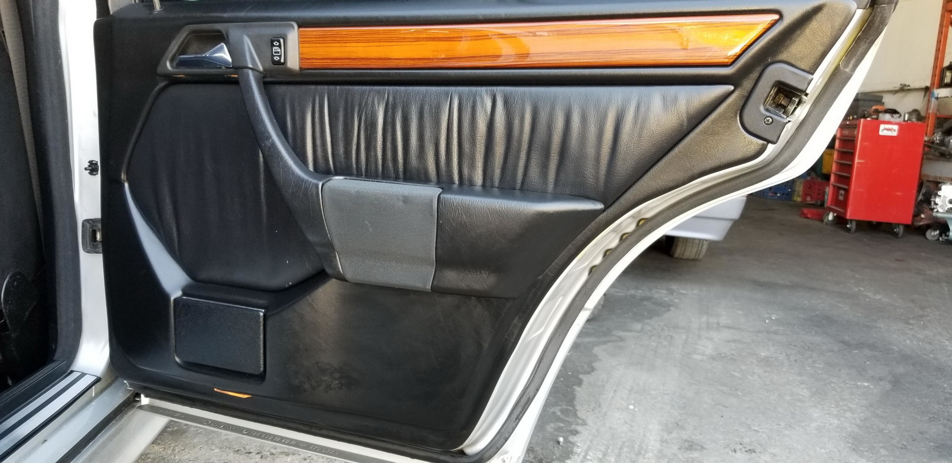 Can A 1993 Mercedes-Benz 300TE With An AMG Kit Draw You Into Wagons?