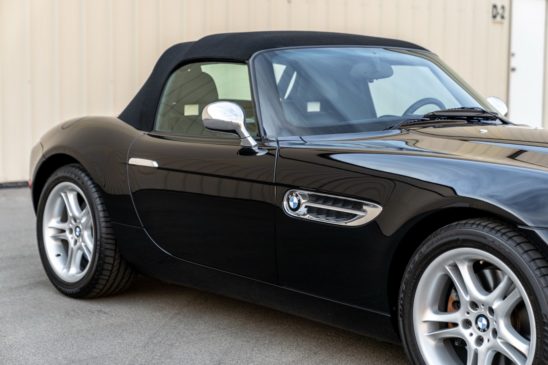 This BMW Z8 Is Nearly 20 Years Old, Yet Hasn’t Aged A Day