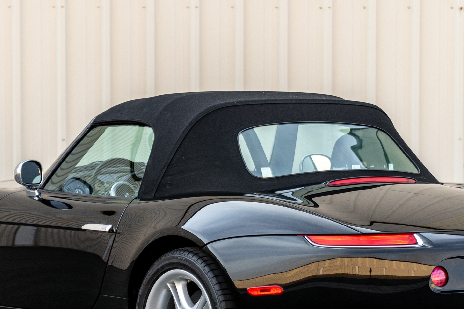 This BMW Z8 Is Nearly 20 Years Old, Yet Hasn’t Aged A Day