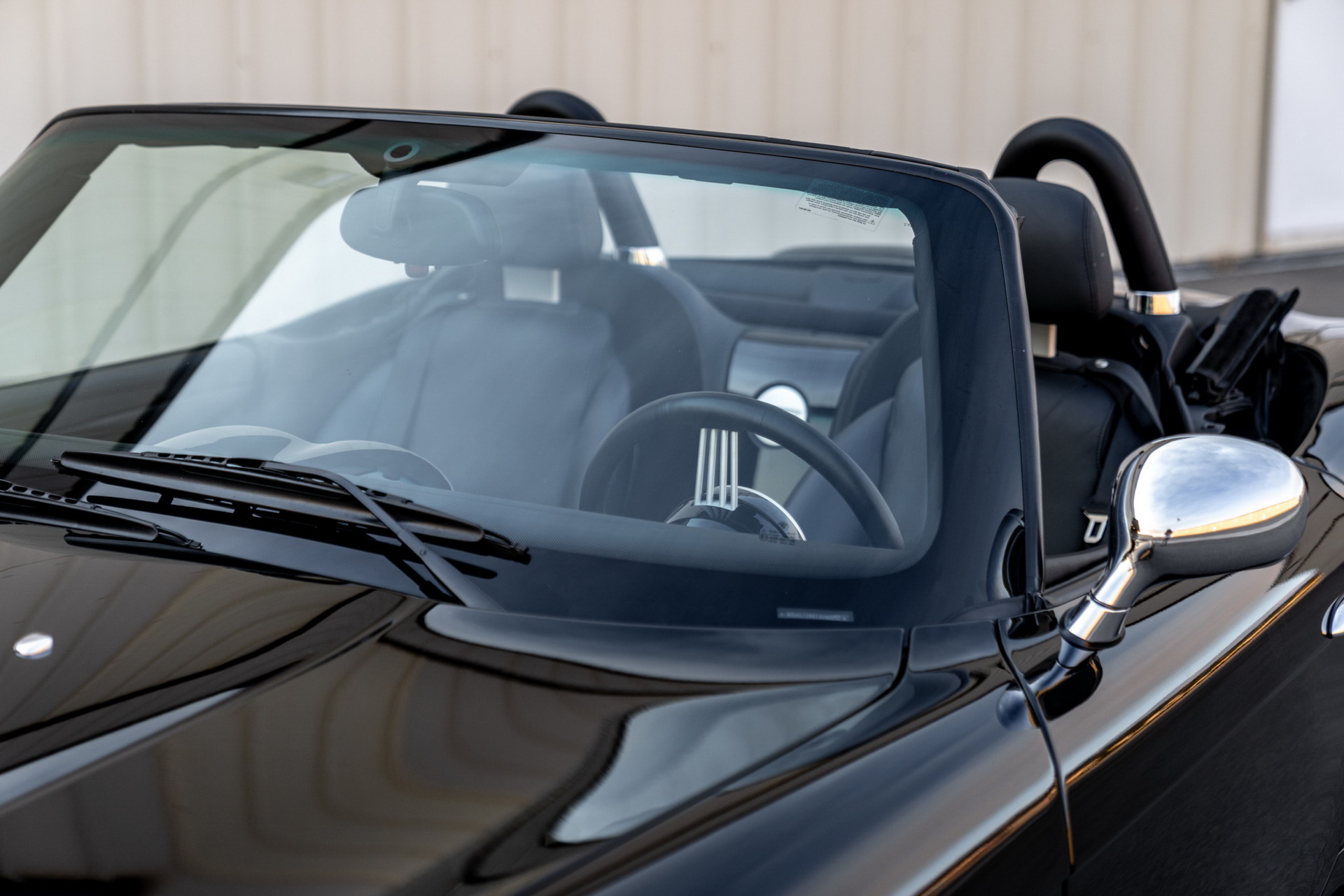 This BMW Z8 Is Nearly 20 Years Old, Yet Hasn’t Aged A Day