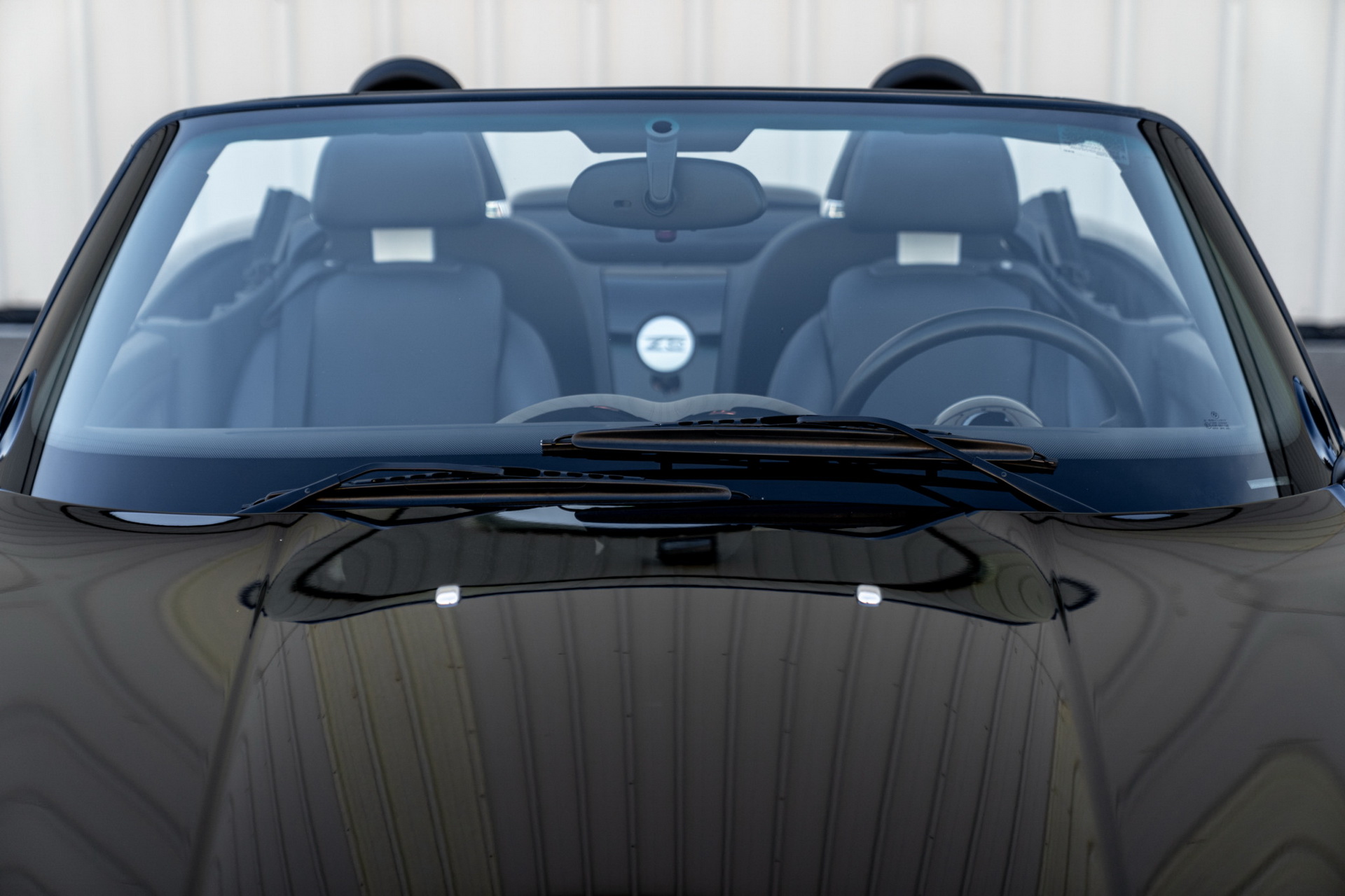 This BMW Z8 Is Nearly 20 Years Old, Yet Hasn’t Aged A Day