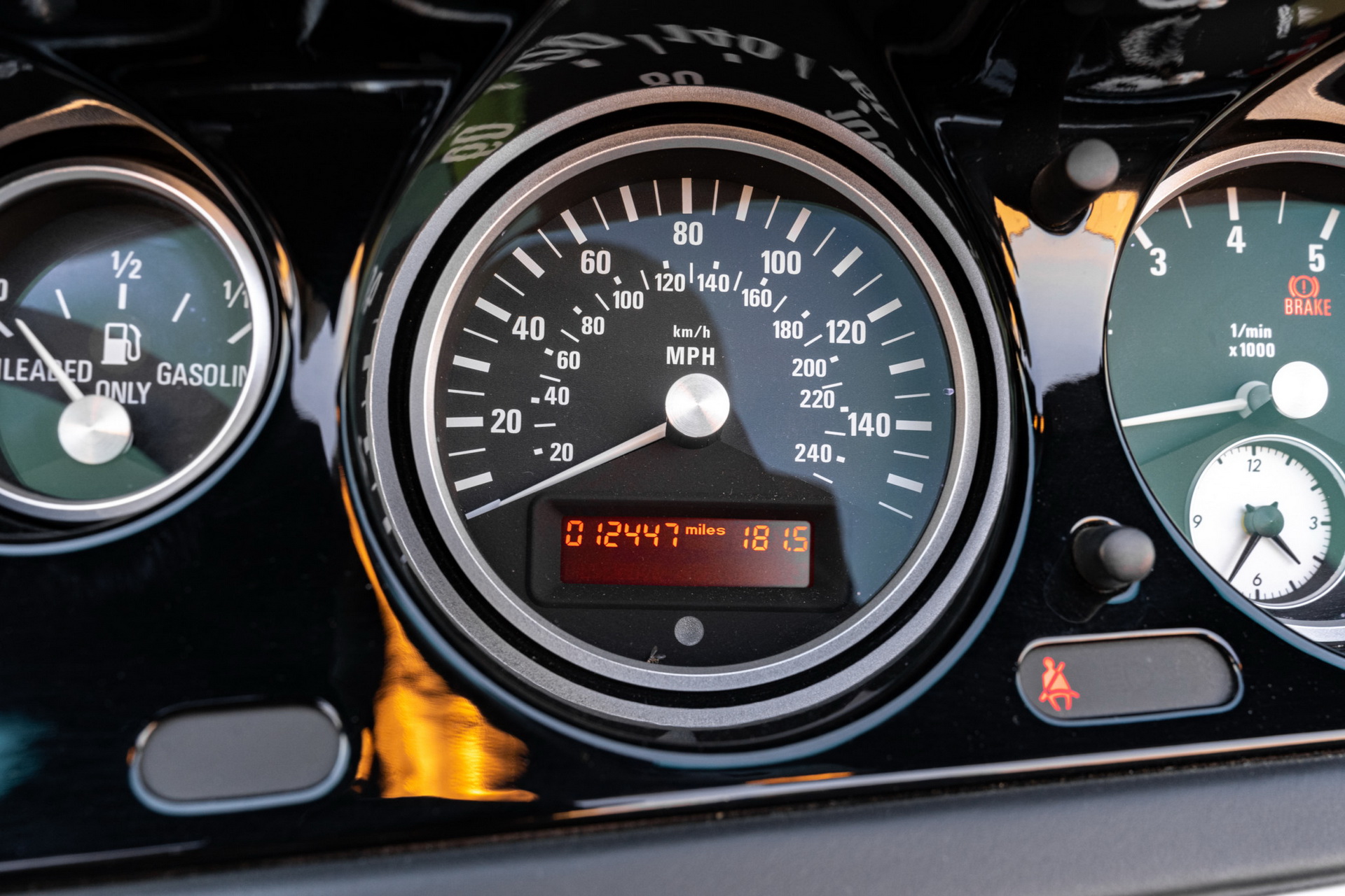 This BMW Z8 Is Nearly 20 Years Old, Yet Hasn’t Aged A Day